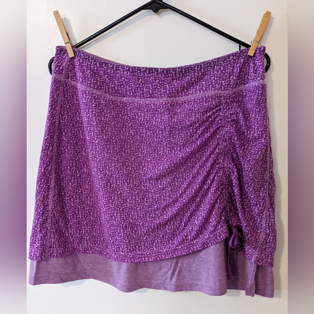 Athleta cotton/polyester blend skirt